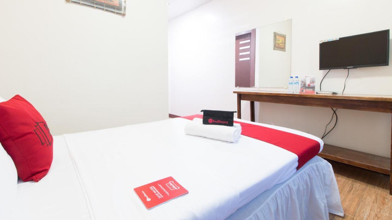 Reddoorz @ San Jose Tagbak Jaro Iloilo Hotel Eksteriør billede